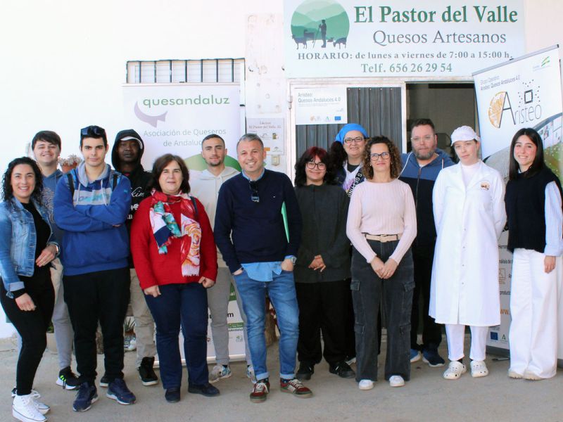 Aristeo: Quesos Andaluces 4.0 visita el módulo de formación profesional industria alimentaria de Coín
