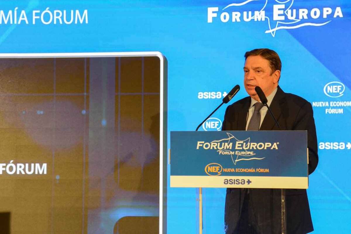 Luis Planas anuncia que el Plan Estratégico de la PAC saldrá mañana a consulta pública