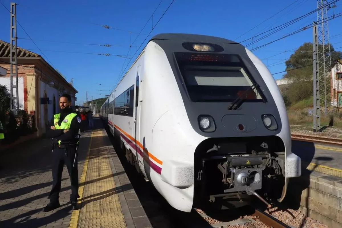 El GDR Medio Guadalquivir valora positivamente la continuidad del servicio ferroviario de proximidad Palma del Río – Villa del Río
