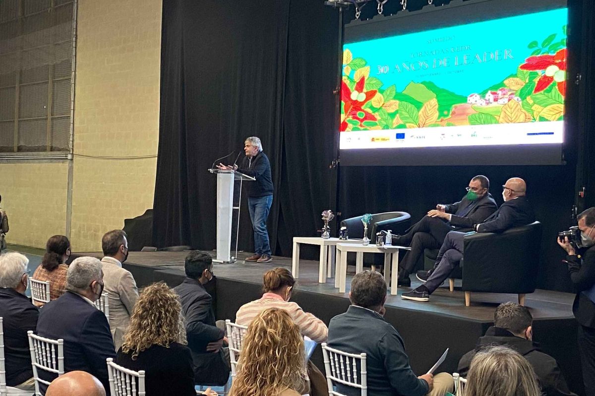 El ministro Planas valora la iniciativa Leader como una de las herramientas más adecuadas para abordar la diversidad, los retos y necesidades de las zonas rurales