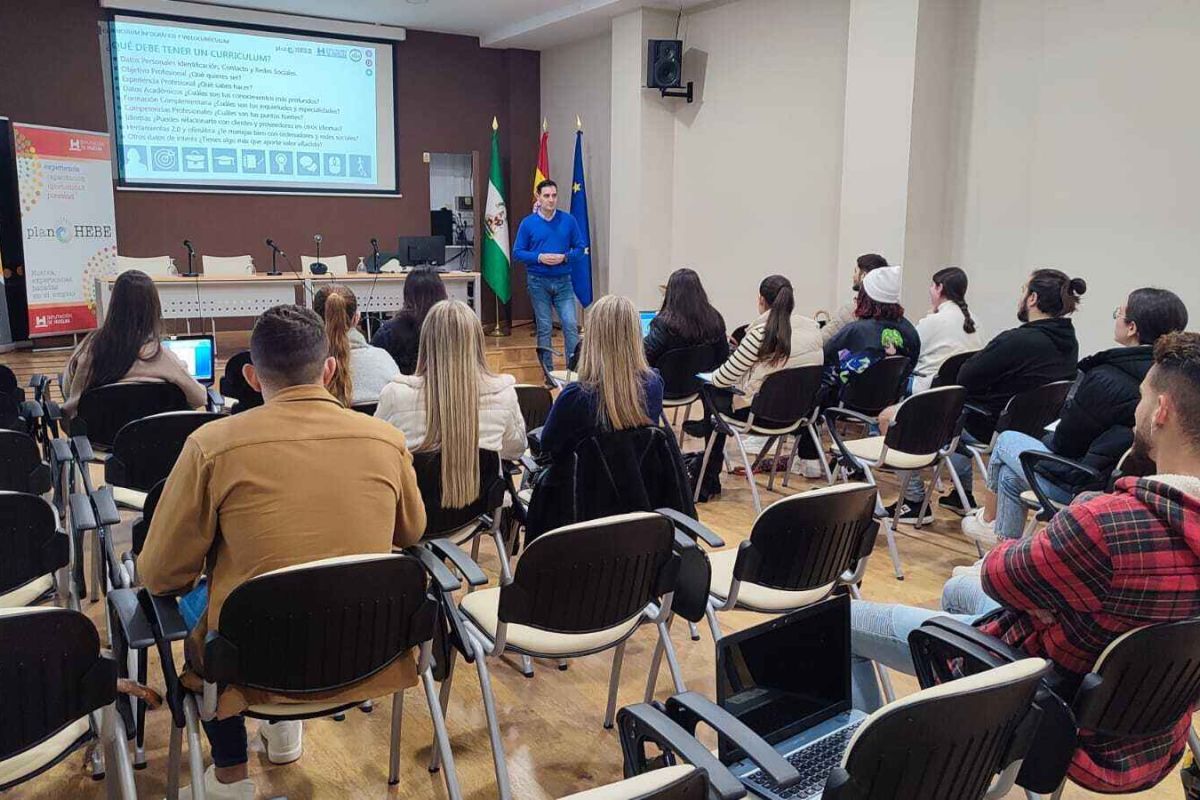 Jóvenes del Plan HEBE se forman en el Condado de Huelva y realizan prácticas remuneradas en empresas del territorio