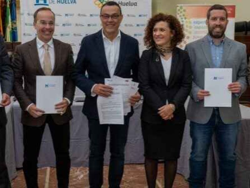 Diputación y los GDR de Huelva suscriben el convenio para la sexta edición de las becas HEBE