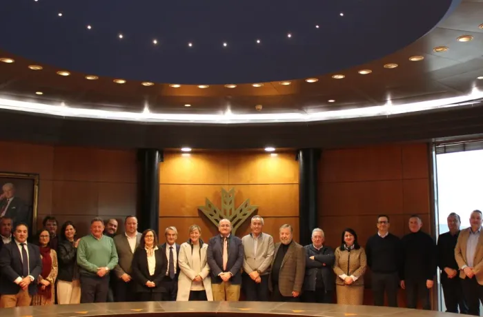 Los Grupos de Desarrollo de Granada y Caja Rural firman un convenio para favorecer el desarrollo de proyectos