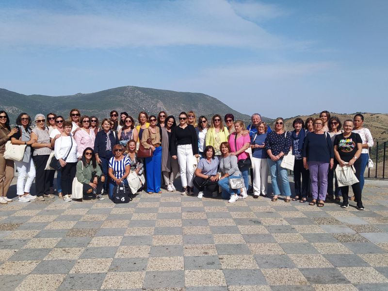 El GDR Sierra de Cádiz destaca el protagonismo de las emprendedoras de la comarca en la fijación de población al territorio