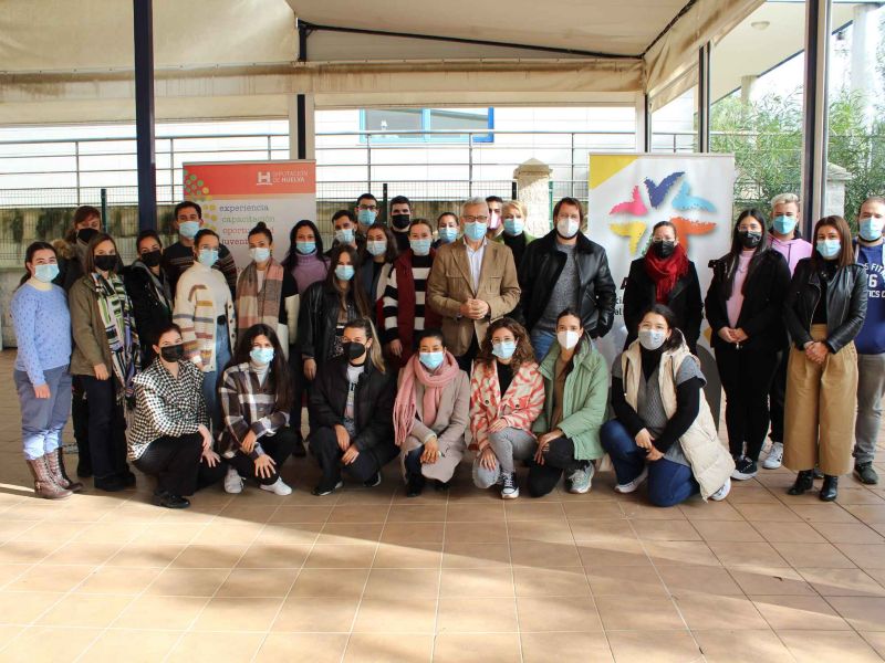 Finalizan sus prácticas los 105 jóvenes que se han beneficiado de las becas HEBE Primera Oportunidad
