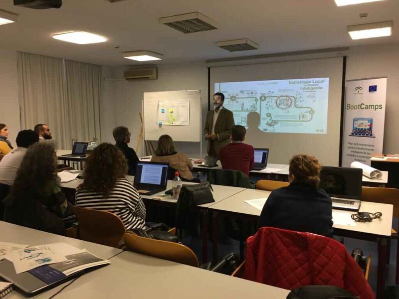 11 municipios de Córdoba participan en la iniciativa para su transformación inteligente “Bootcamps AndalucíaSmart2020”