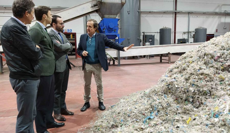 Andalucía incentiva con 1,4 M€ la puesta en marcha de una planta de producción de hidrocarburos en Espiel con el apoyo de FEDER