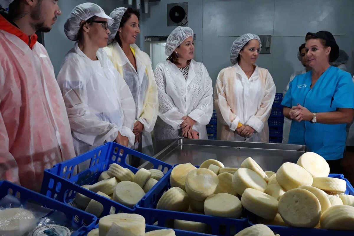 La Noria impulsa el proyecto Plan Fermenta que trabaja la inserción sociolaboral de personas con diversidad funcional en queserías de la provincia de Málaga