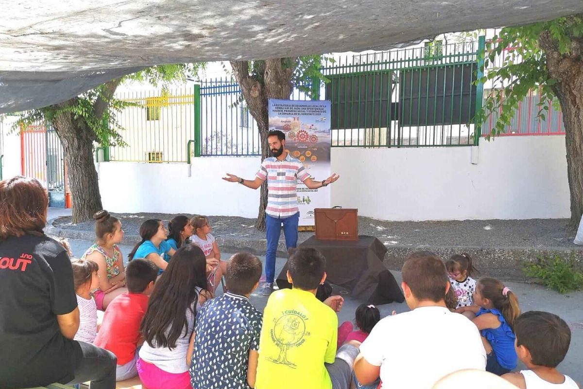 El GDR Sierra Sur de Jaén fomenta la lectura entre los escolares de las aldeas de la comarca