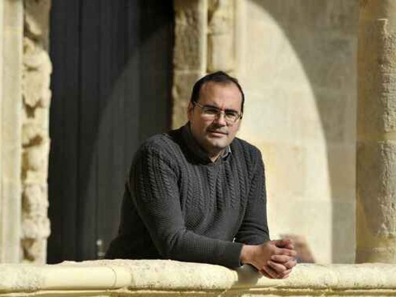 Hugo Palomares, alcalde de Bornos: “La Sierra de Cádiz necesita industrias que generen empleo porque el turismo no es la panacea”