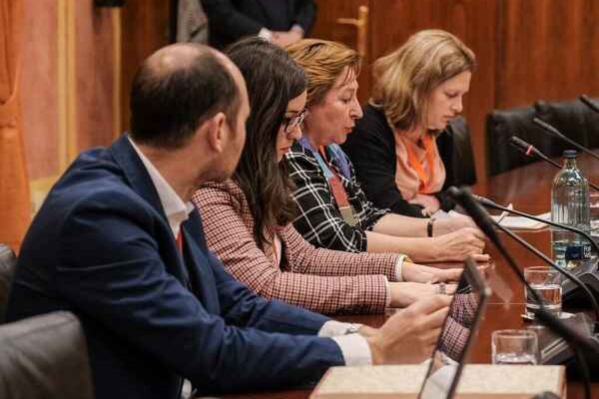 AMCAE defiende en el Parlamento de Andalucía una PAC que prime la incorporación de las mujeres a la actividad agraria y las políticas de igualdad en el sector