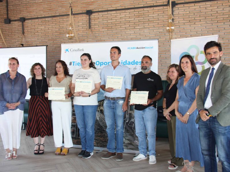CaixaBank y el GDR Campiña Jerez y Costa Noroeste de Cádiz premian el emprendimiento rural con el programa Tierra de Oportunidades