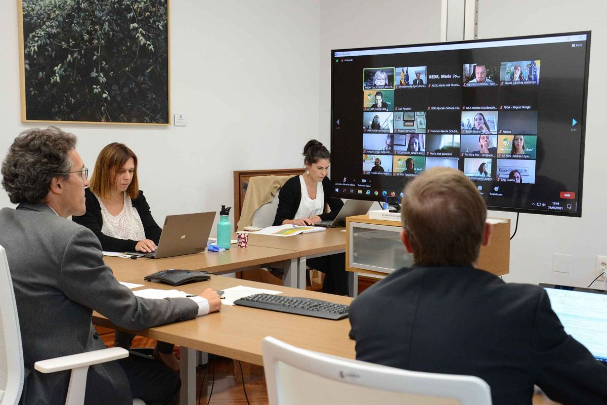 El secretario general de Agricultura y Alimentación resalta que la elaboración del Plan Estratégico de la PAC es un proceso abierto, participativo y transparente