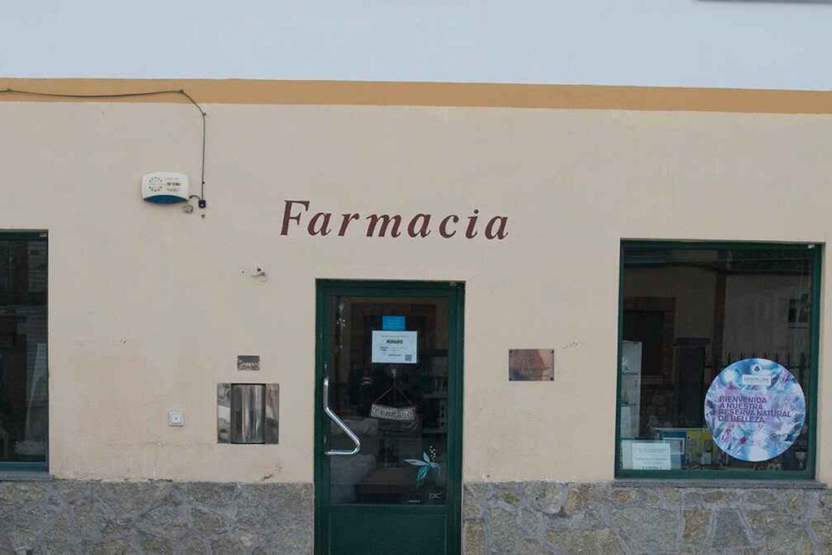 El cierre de farmacias rurales, otra “tragedia” para los pueblos