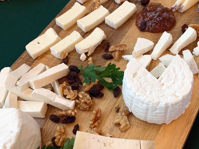 Sevilla acoge por segunda vez el Mercado de Quesos de Andalucía