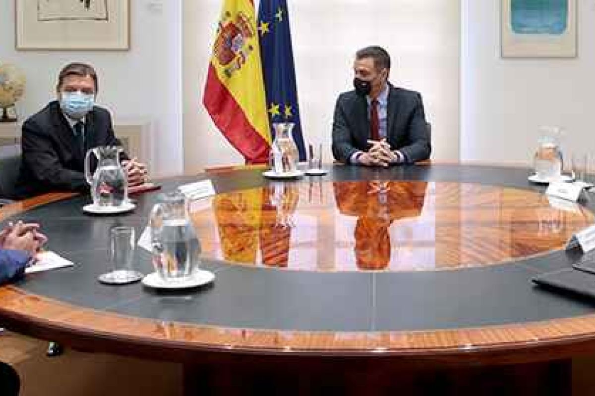 Ramos a Sánchez: “La PAC y la Ley de la Cadena deben apuntalar un futuro de progreso para el medio rural”