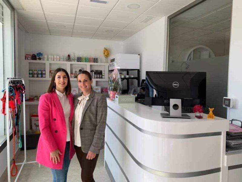 El GDR Sierra de Cádiz subvenciona una clínica veterinaria en Setenil de las Bodegas