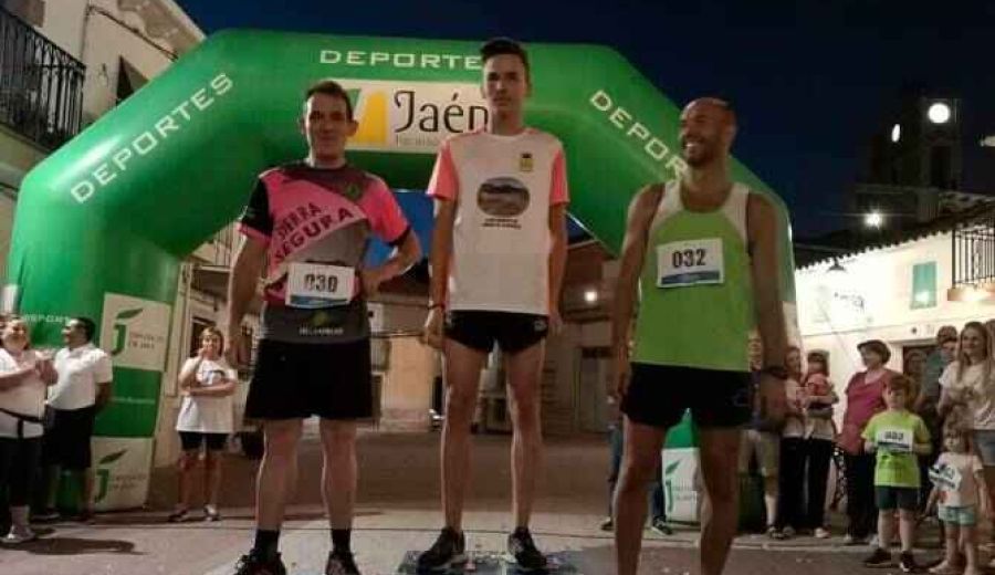 El GDR Sierra de Segura colabora con la Carrera Popular Nocturna Peñalta que recaudaba fondos para la Asociación de Padres de Niños con Cáncer de la provincia de Jaén