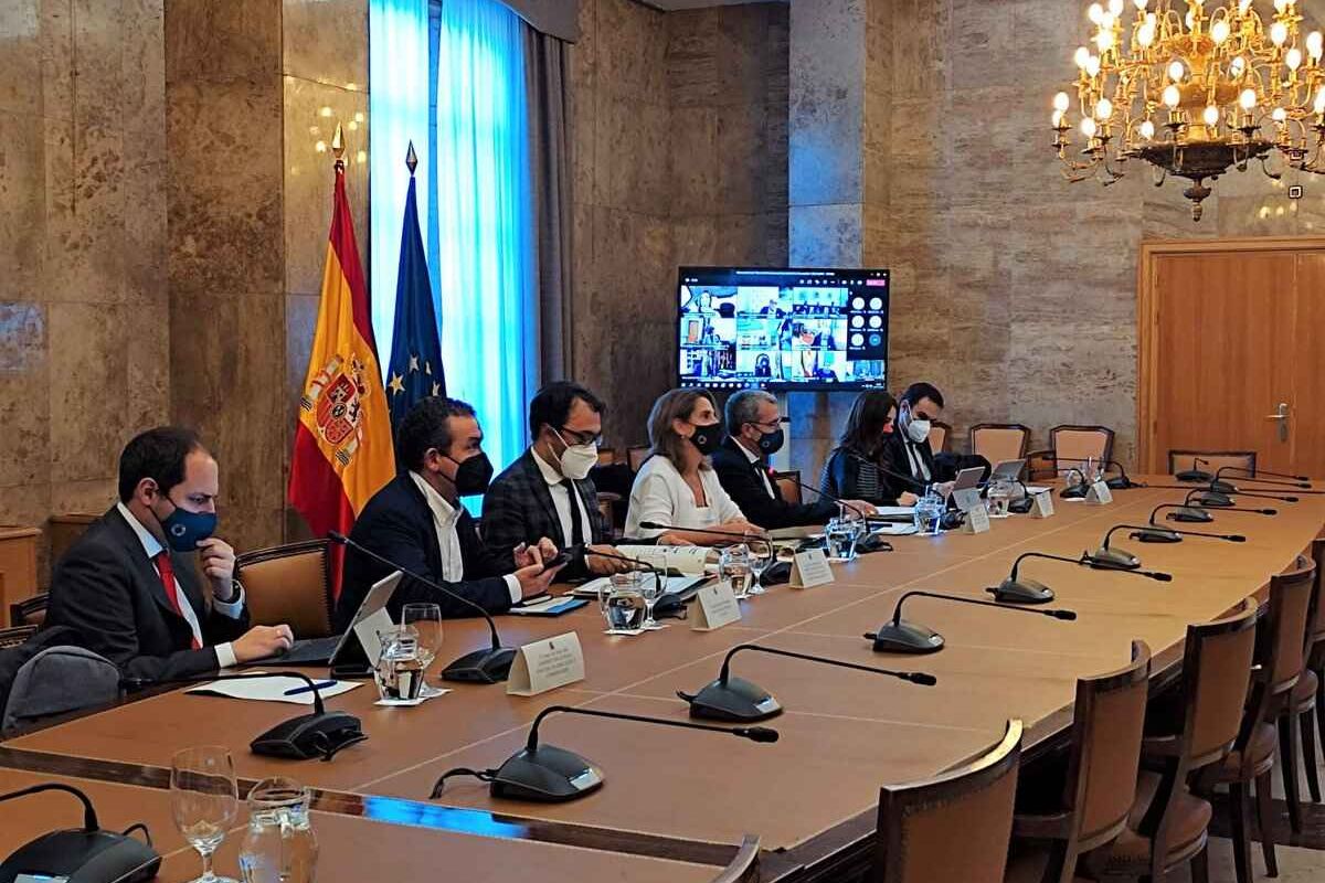 El Gobierno destinará más de 500.000€ a cada comunidad autónoma para impulsar proyectos innovadores en materia de reto demográfico