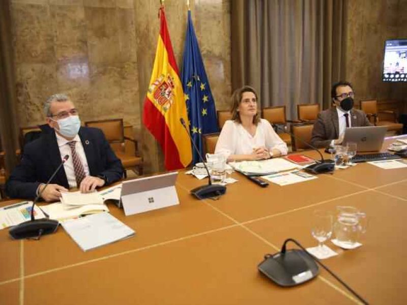 Teresa Ribera preside la primera reunión del Foro para la Cohesión Territorial para favorecer un espacio de diálogo con los actores locales