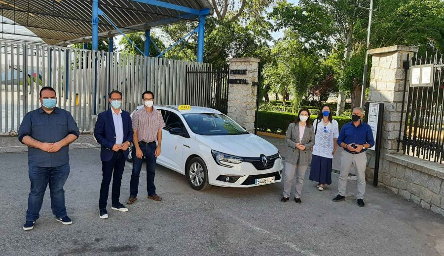 Andalucía conecta con un servicio de taxi rural los pueblos de Belmez, Villanueva del Rey, Espiel y Pozoblanco en Córdoba