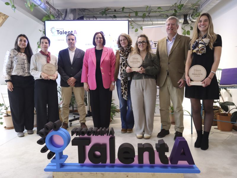 Begoña García destaca el liderazgo de las mujeres que emprenden en el mundo rural