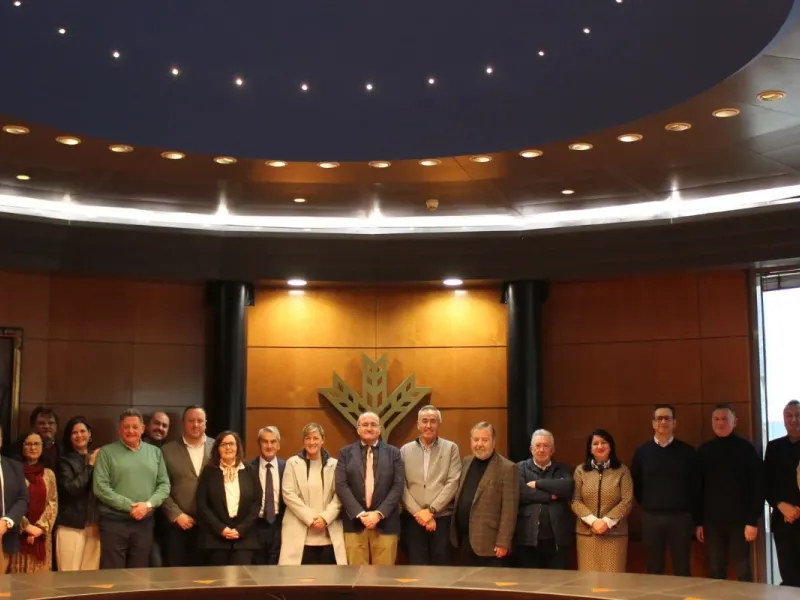 Los Grupos de Desarrollo de Granada y Caja Rural firman un convenio para favorecer el desarrollo de proyectos