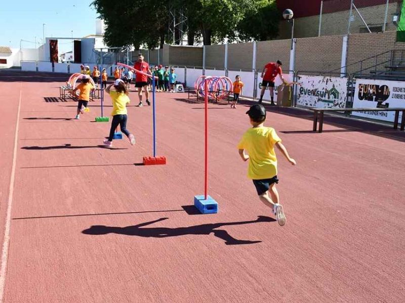 Un millar de escolares de Osuna participan hoy en las XXVII Escuolimpiadas