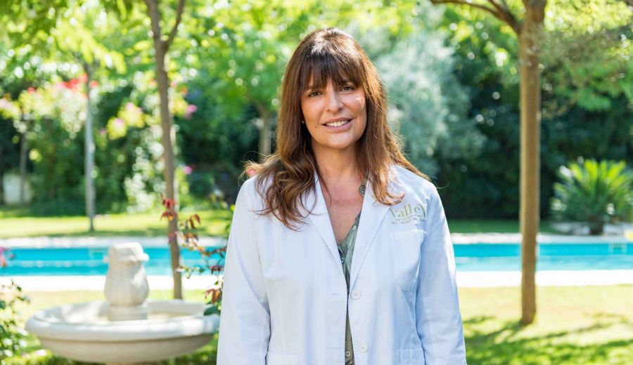 El reto de crear un oasis en un paraíso y en plena pandemia: la clínica de Carmen Gallego en el Valle de Lecrín