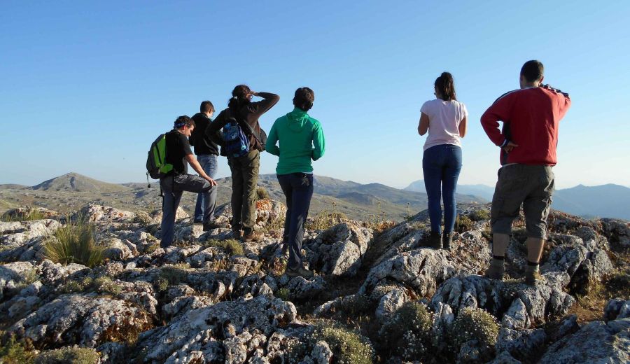 Los jóvenes españoles valoran vivir en el medio rural, aunque demandan mejores servicios