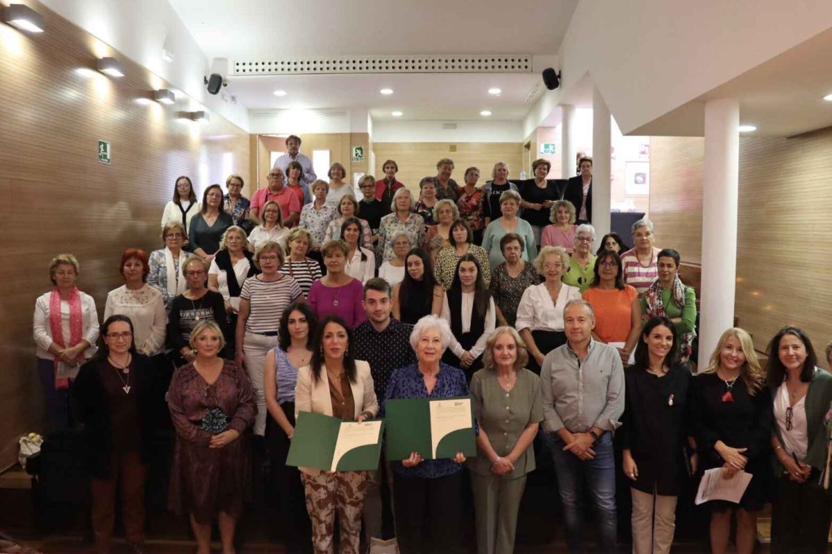 IFAPA y COAMUR impulsarán actividades de formación para visibilizar a las mujeres rurales