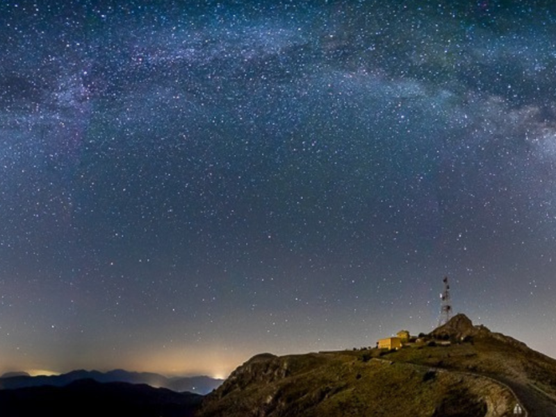 El Corredor Astronómico de Jaén presenta una guía para descubrir sus cielos y experiencias astroturísticas