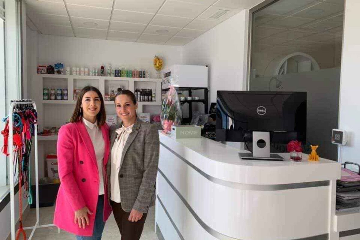 El GDR Sierra de Cádiz subvenciona una clínica veterinaria en Setenil de las Bodegas