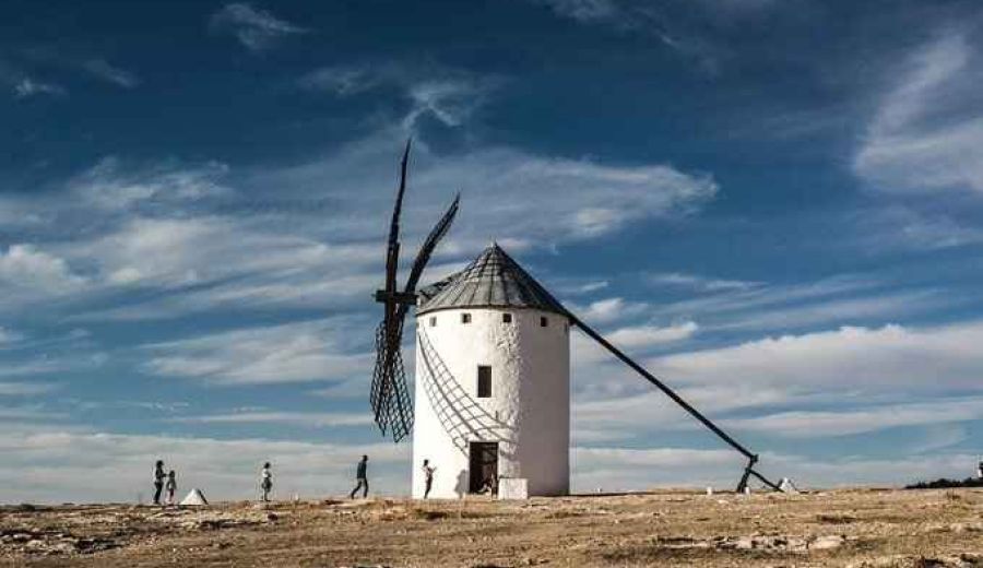 Martínez Arroyo apuesta por dar más peso al desarrollo rural a la hora de negociar el nuevo marco presupuestario de UE