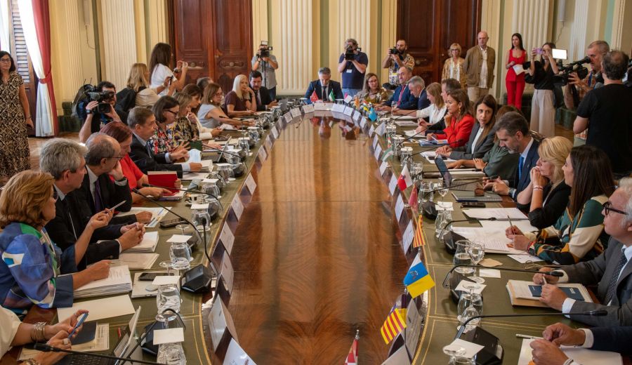 España y las Comunidades Autónomas coinciden en defender en Bruselas una política agraria y pesquera con presupuesto suficiente y personalidad propia