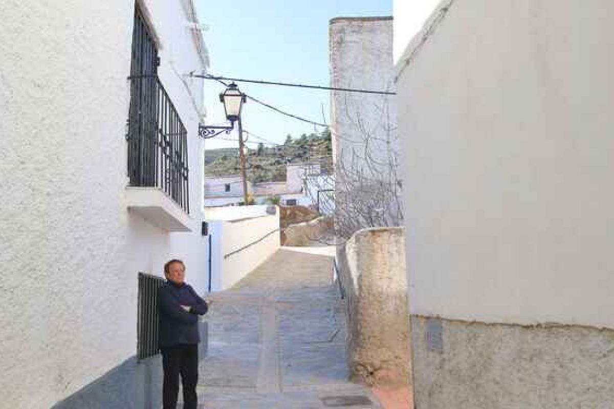 Almería toma medidas urgentes para frenar la despoblación
