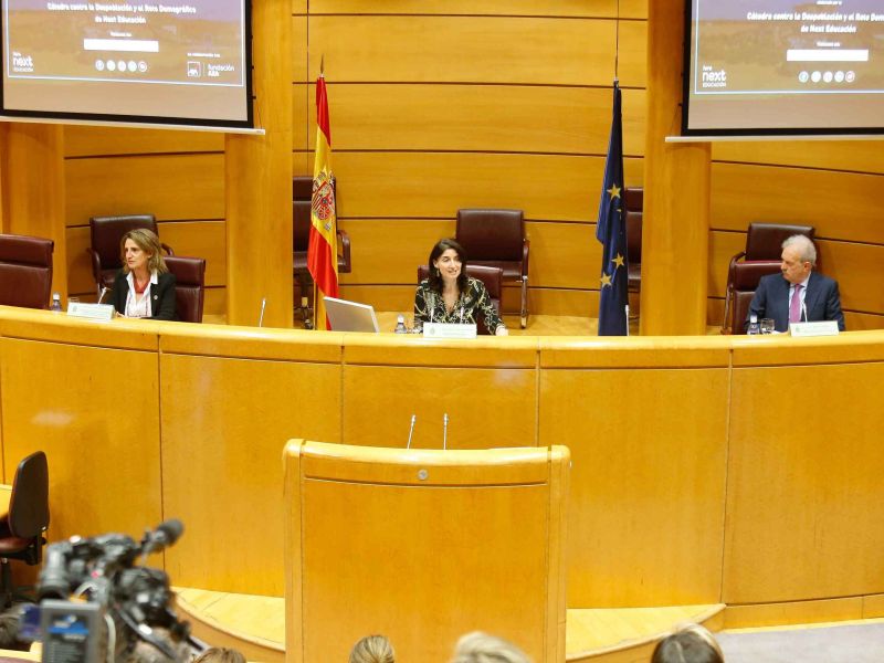 Teresa Ribera anuncia la creación del Foro Permanente para el Reto Demográfico para avanzar en cohesión territorial