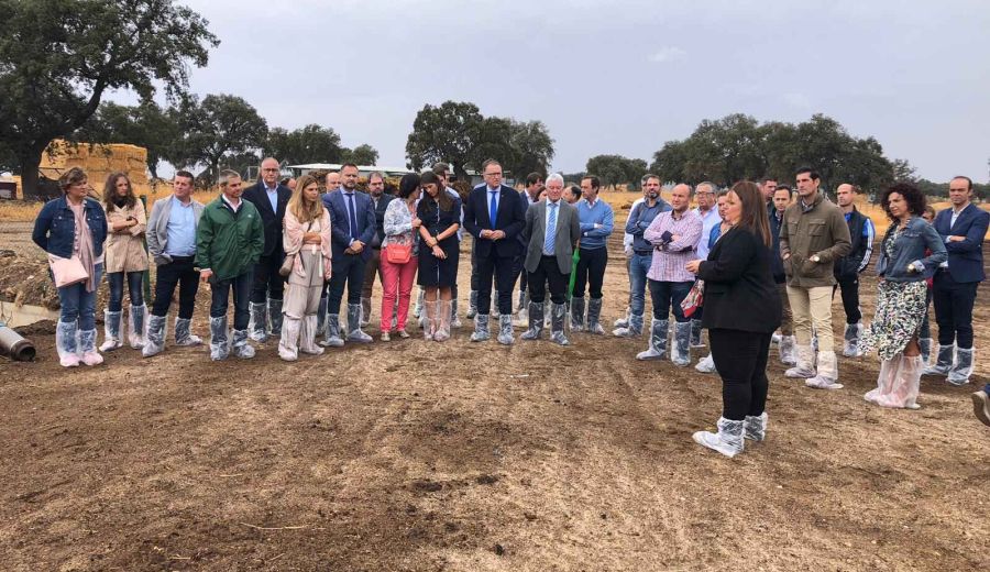 Ganaderos conocen las posibilidades del proyecto de aprovechamiento de los residuos ganaderos en la comarca de Los Pedroches