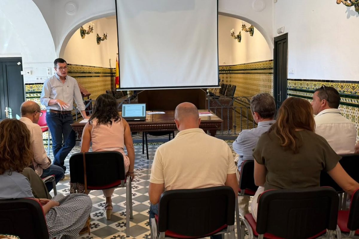 El GDR Sierra Morena Sevillana aprueba ayudas LEADER para 12 proyectos que movilizarán más de 1,2 millones de euros en el territorio