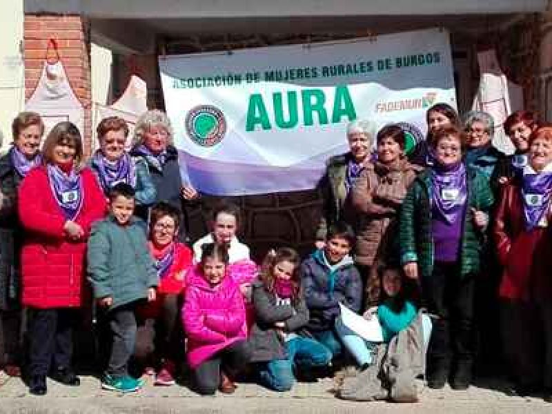 El mercado laboral rural: las seis desigualdades que sufren las mujeres rurales