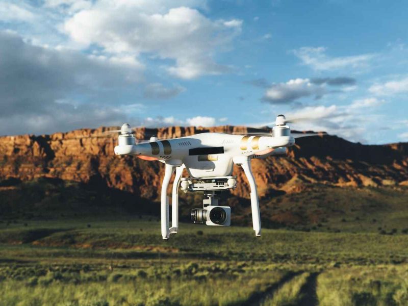 Drones al ‘rescate’ de la población rural: envíos de medicinas, alimentos o artículos por aire hacen sus primeras pruebas en zonas rurales y de difícil acceso