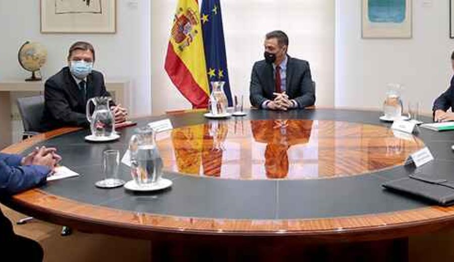 Ramos a Sánchez: “La PAC y la Ley de la Cadena deben apuntalar un futuro de progreso para el medio rural”