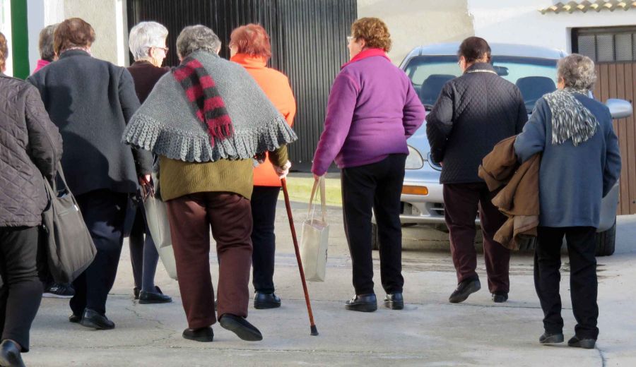 La falta de años cotizados deja a las mujeres rurales a la cola en pensión