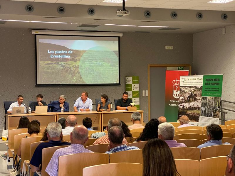 ARA participa en unas jornadas del Parque Natural de Sierra Mágina sobre desarrollo rural y ganadería extensiva