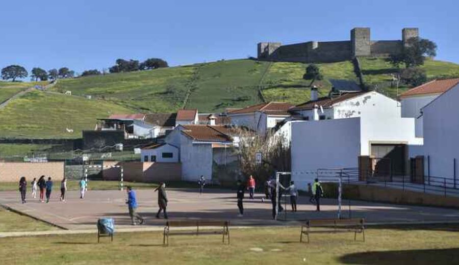 Escuelas rurales: La enseñanza en la Sevilla vacía