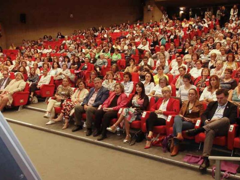 Once medidas por la igualdad de las mujeres rurales y contra el despoblamiento