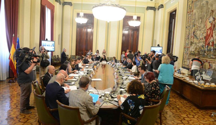 La Conferencia Sectorial de Agricultura y Desarrollo Rural acuerda la distribución de 326,5 millones de euros entre las CCAA para programas agrícolas, ganaderos, de alimentación y de desarrollo rural