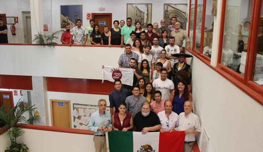 Jóvenes voluntarios participan en la I edición del Campus Universitario del Cuaternario en Lucena