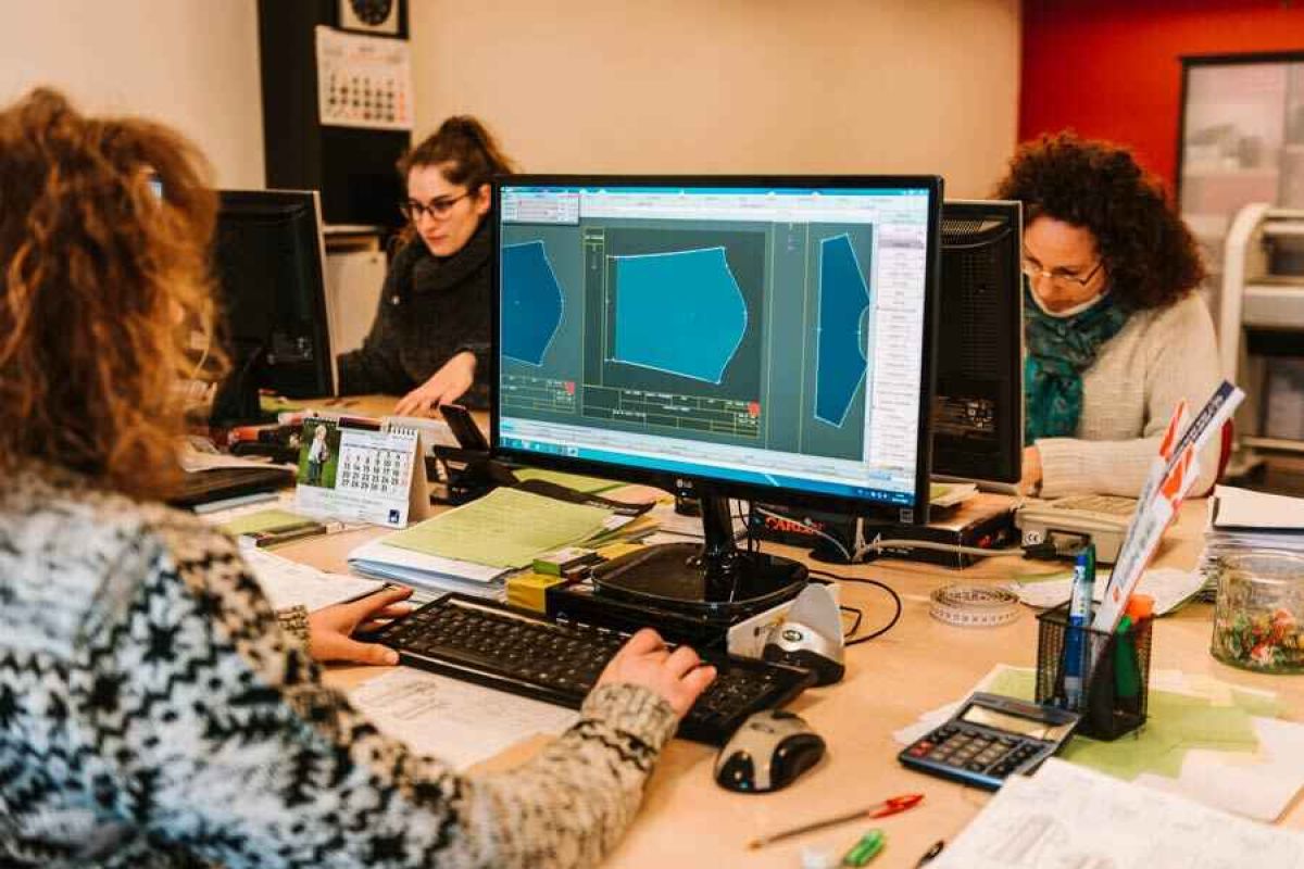 La mujer rural andaluza y su situación actual, objeto de debate