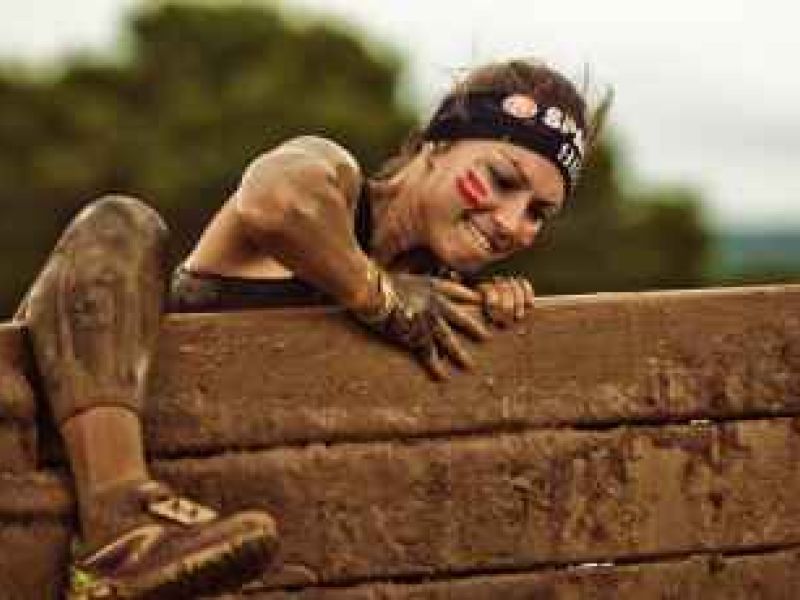 La Comisión ha propuesto una Directiva relativa a la conciliación de la vida familiar y la vida profesional, que tiene como finalidad preservar los derechos existentes y, basándose en ellos, mejorarlos y añadir otros nuevos, tanto para las mujeres como para los hombres